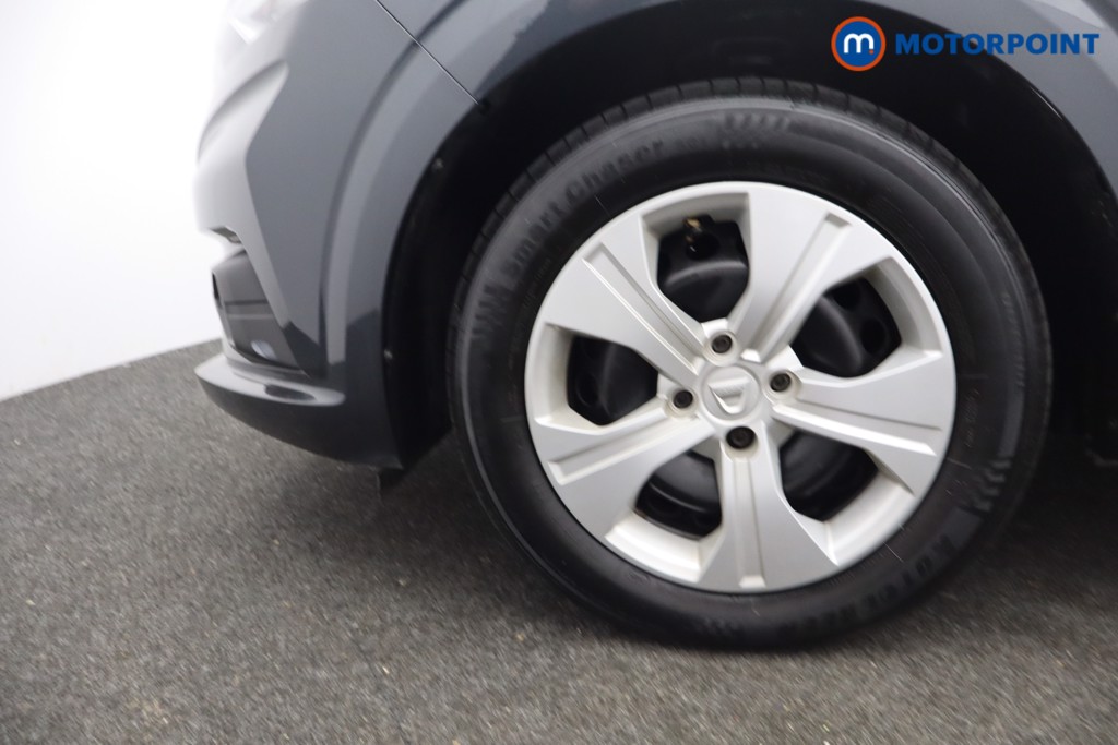 Dacia Sandero Essential Manual Petrol Hatchback - Stock Number (1648107) - 18th supplementary image