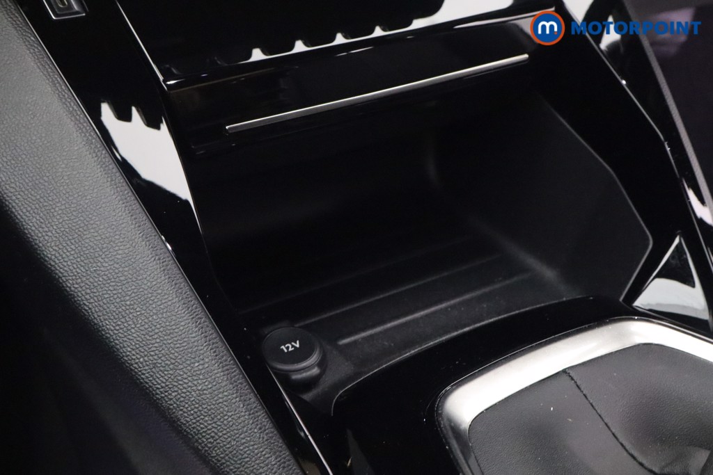Peugeot 208 GT Manual Petrol Hatchback - Stock Number (1649470) - 4th supplementary image