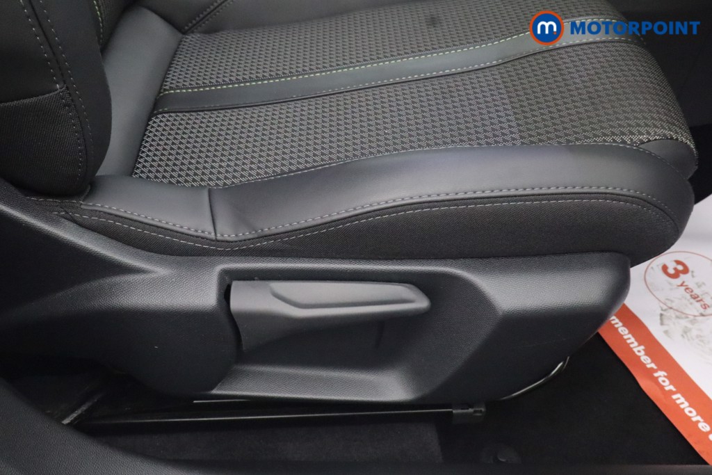 Peugeot 208 GT Manual Petrol Hatchback - Stock Number (1649470) - 21st supplementary image