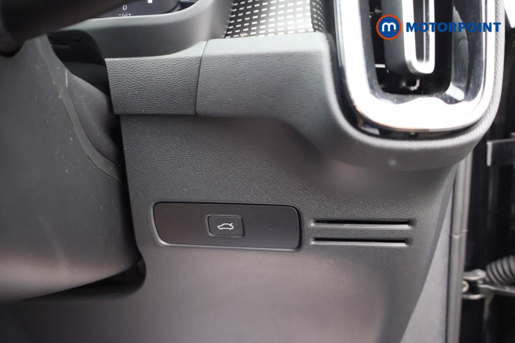 Volvo Xc40 Ultimate Automatic Petrol SUV - Stock Number (1651978) - 7th supplementary image