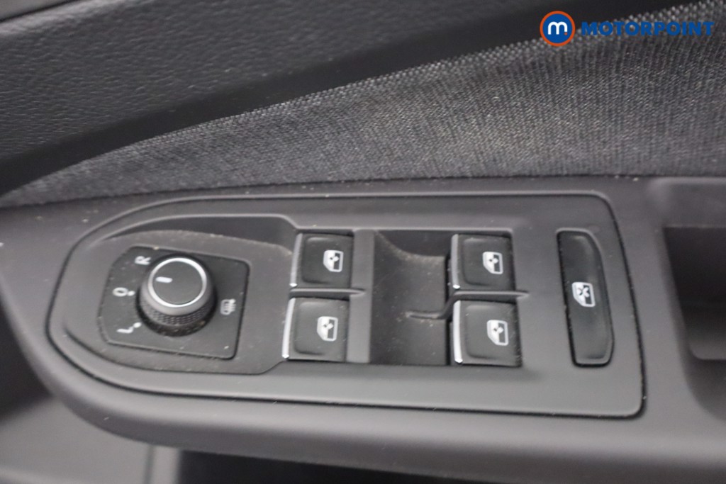 Volkswagen Golf Life Manual Petrol Hatchback - Stock Number (1654076) - 24th supplementary image