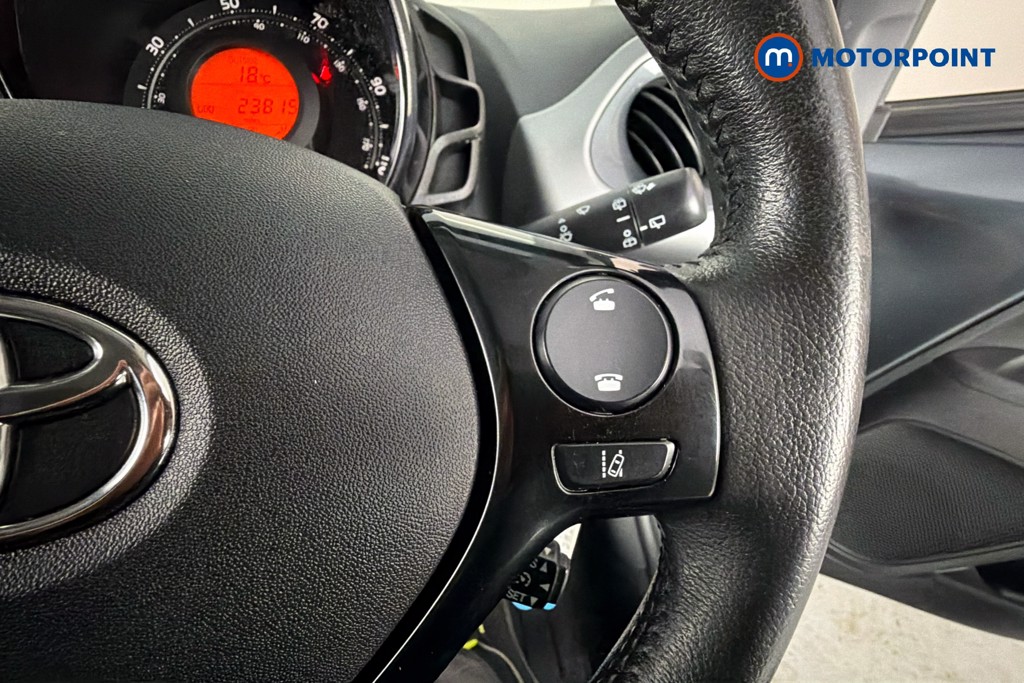 Toyota Aygo X-Trend Manual Petrol Hatchback - Stock Number (1655550) - 4th supplementary image