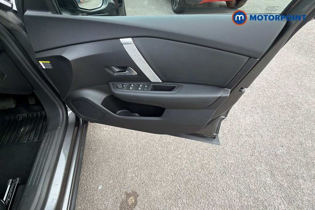 Citroen C4 X MAX Automatic Petrol Saloon - Stock Number (1656337) - 38th supplementary image