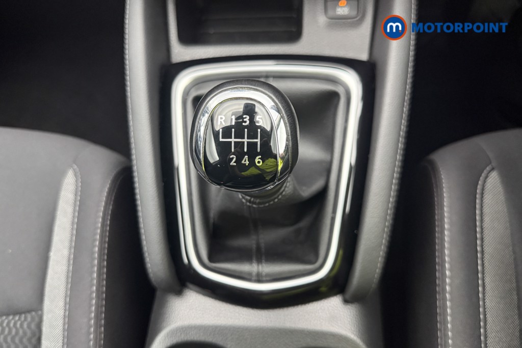 Nissan Qashqai Acenta Premium Manual Petrol SUV - Stock Number (1656504) - 25th supplementary image