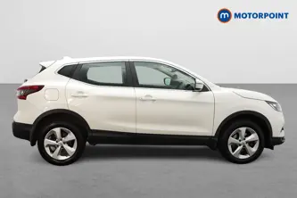 Nissan Qashqai Acenta Premium Manual Petrol SUV - Stock Number (1656504) - Drivers side