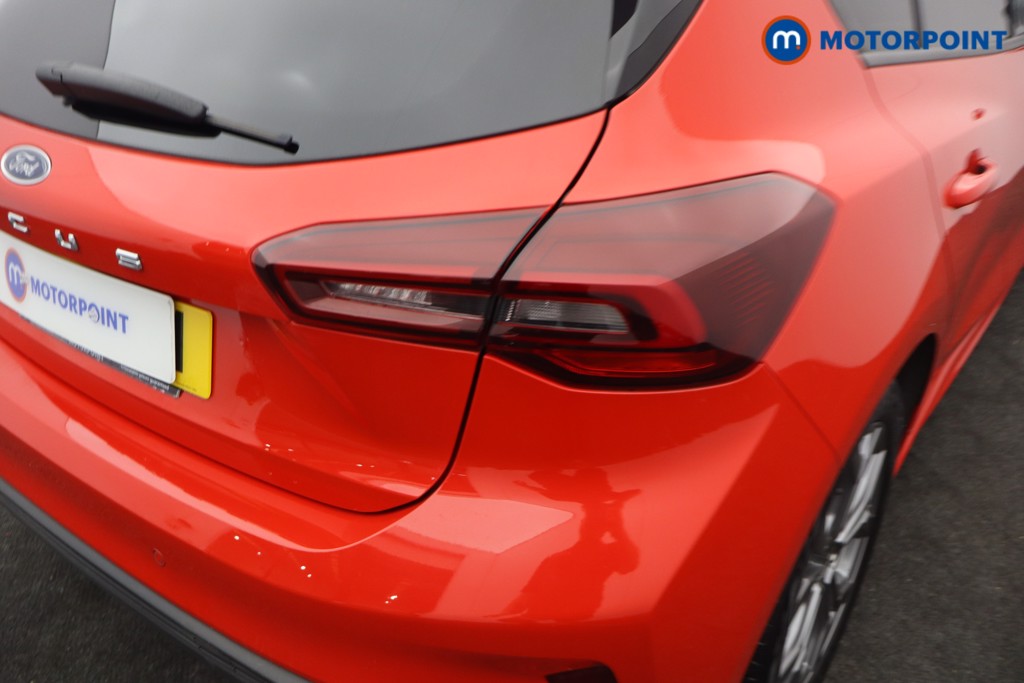 Ford Focus St-Line Edition Manual Petrol Hatchback - Stock Number (1656591) - 3rd supplementary image