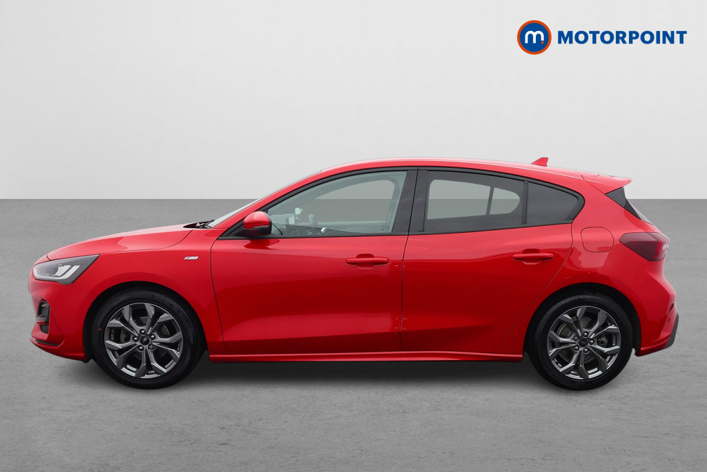 Ford Focus St-Line Edition Manual Petrol Hatchback - Stock Number (1656591) - Passenger side