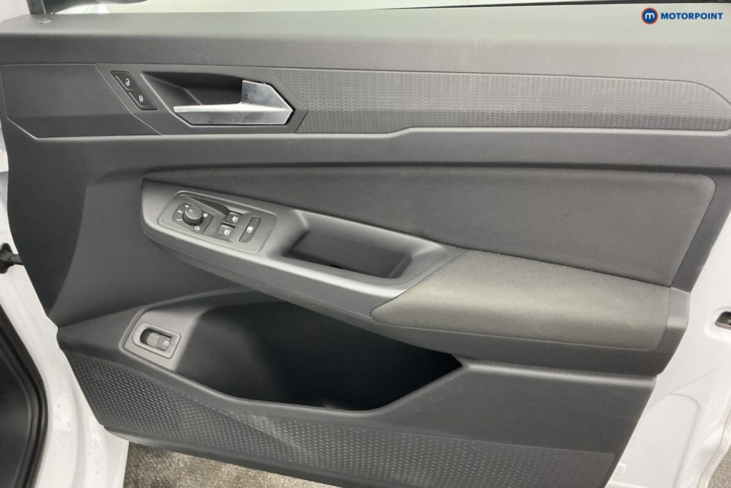 Ford Transit Connect Limited Automatic Petrol Plug-In Hybrid Panel Van - Stock Number (1656602) - 21st supplementary image