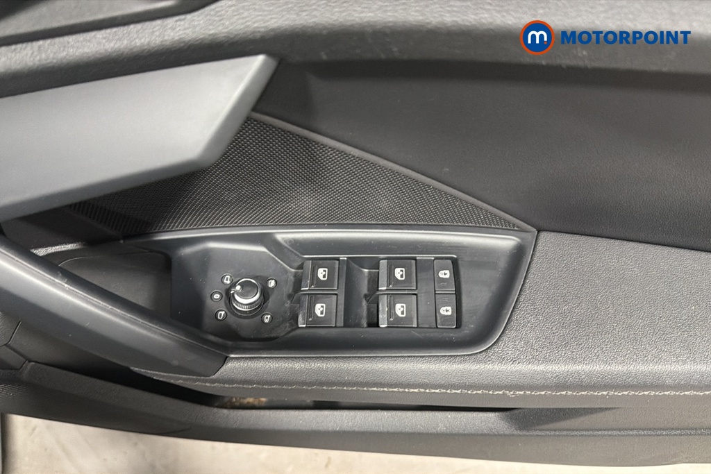 Audi A3 S Line Automatic Petrol Hatchback - Stock Number (1659244) - 19th supplementary image