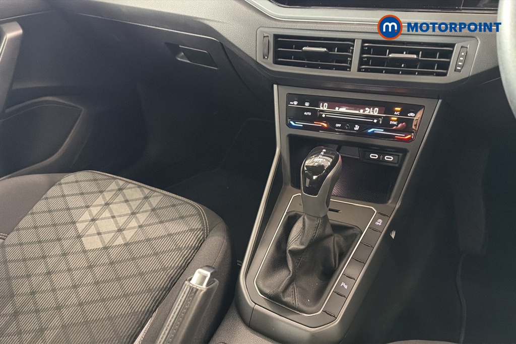 Volkswagen Polo R-Line Automatic Petrol Hatchback - Stock Number (1661034) - 15th supplementary image