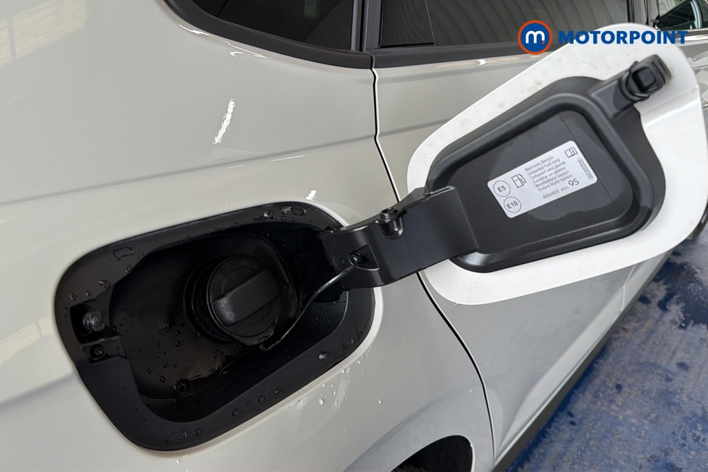 Volkswagen Polo R-Line Automatic Petrol Hatchback - Stock Number (1661034) - 41st supplementary image