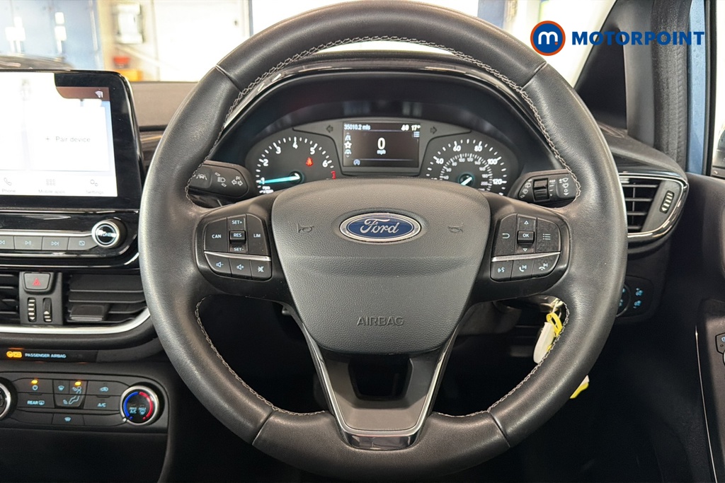 Ford Fiesta Zetec Manual Petrol Hatchback - Stock Number (1661302) - 2nd supplementary image