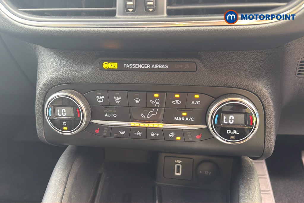 Ford Focus Vignale 1.0 Ecoboost 125 5Dr Auto Automatic Petrol Hatchback - Stock Number (1661998) - 6th supplementary image