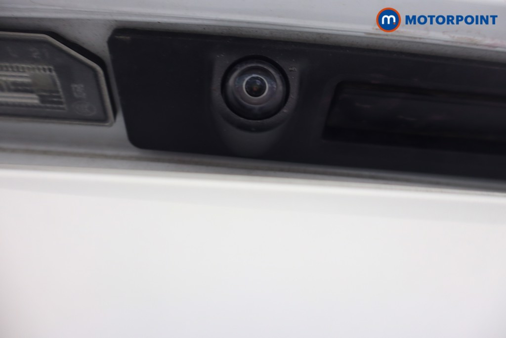Tesla Model Y Performance Automatic Electric SUV - Stock Number (1662221) - 4th supplementary image