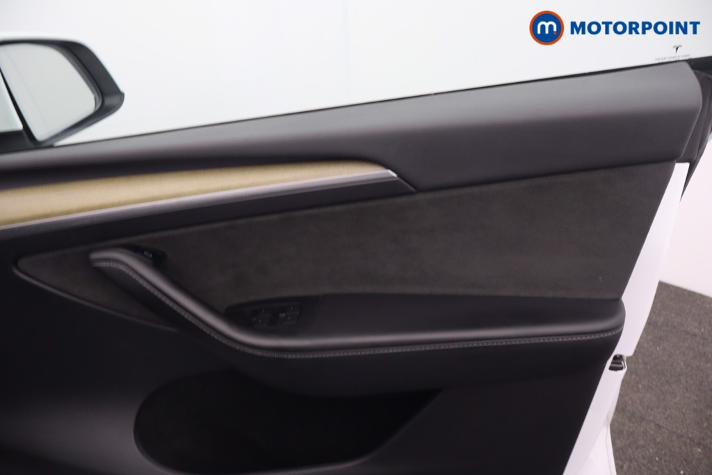 Tesla Model Y Performance Automatic Electric SUV - Stock Number (1662221) - 9th supplementary image