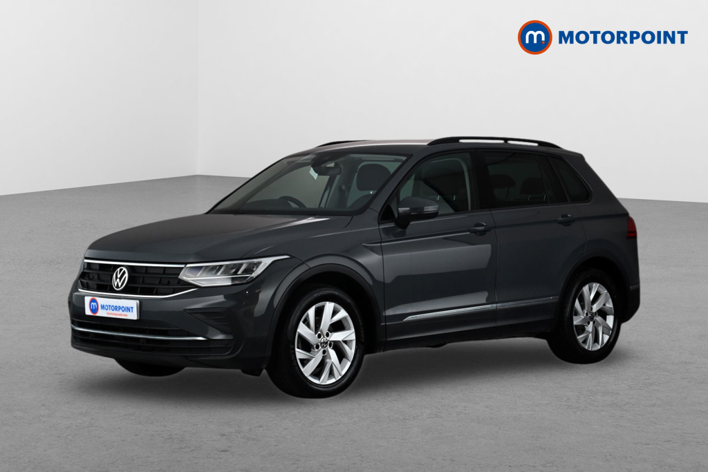 Volkswagen Tiguan Life Manual Petrol SUV - Stock Number (1662232) - Passenger side front corner