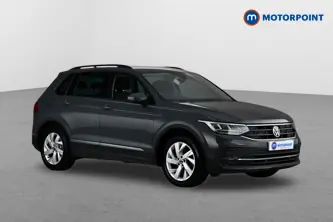 Volkswagen Tiguan Life Manual Petrol SUV - Stock Number (1662232) - Drivers side front corner
