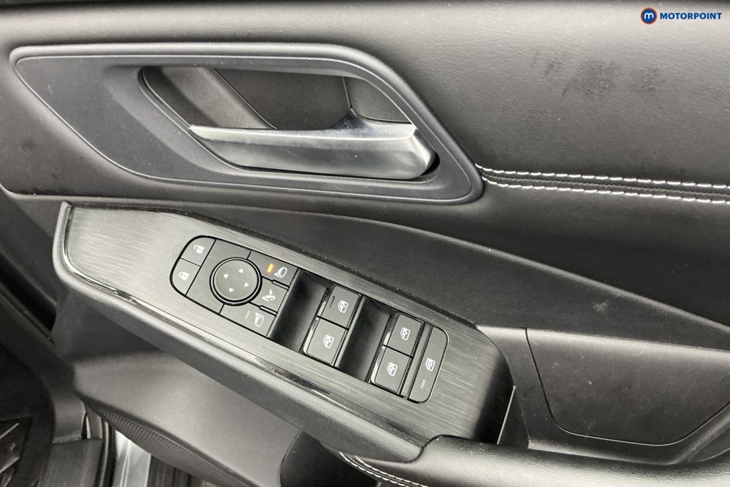 Nissan Qashqai Acenta Premium Manual Petrol SUV - Stock Number (1662363) - 25th supplementary image