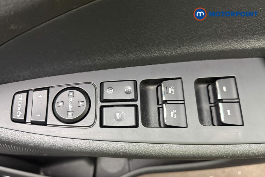 Hyundai Tucson Se Nav Automatic Diesel SUV - Stock Number (1662869) - 17th supplementary image