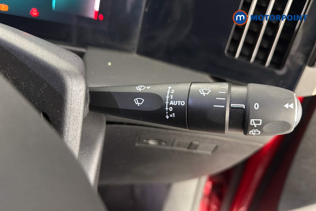 Vauxhall Astra Ultimate Automatic Petrol Hatchback - Stock Number (1663227) - 7th supplementary image