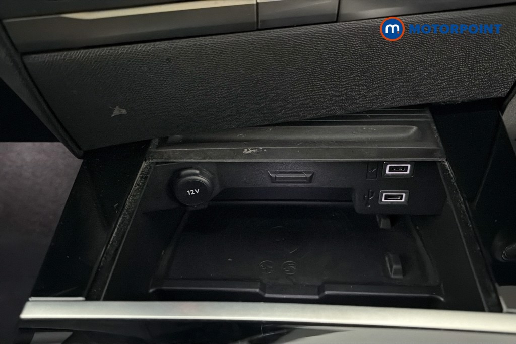 Vauxhall Astra Ultimate Automatic Petrol Hatchback - Stock Number (1663227) - 17th supplementary image