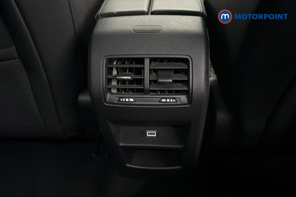 Vauxhall Astra Ultimate Automatic Petrol Hatchback - Stock Number (1663227) - 30th supplementary image