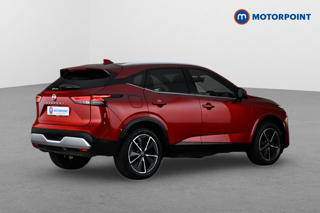 Nissan Qashqai Tekna Automatic Petrol SUV - Stock Number (1663706) - Drivers side rear corner