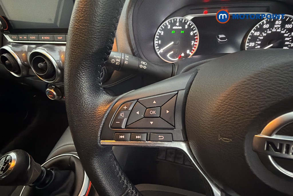 Nissan Juke N-Connecta Manual Petrol SUV - Stock Number (1664025) - 3rd supplementary image