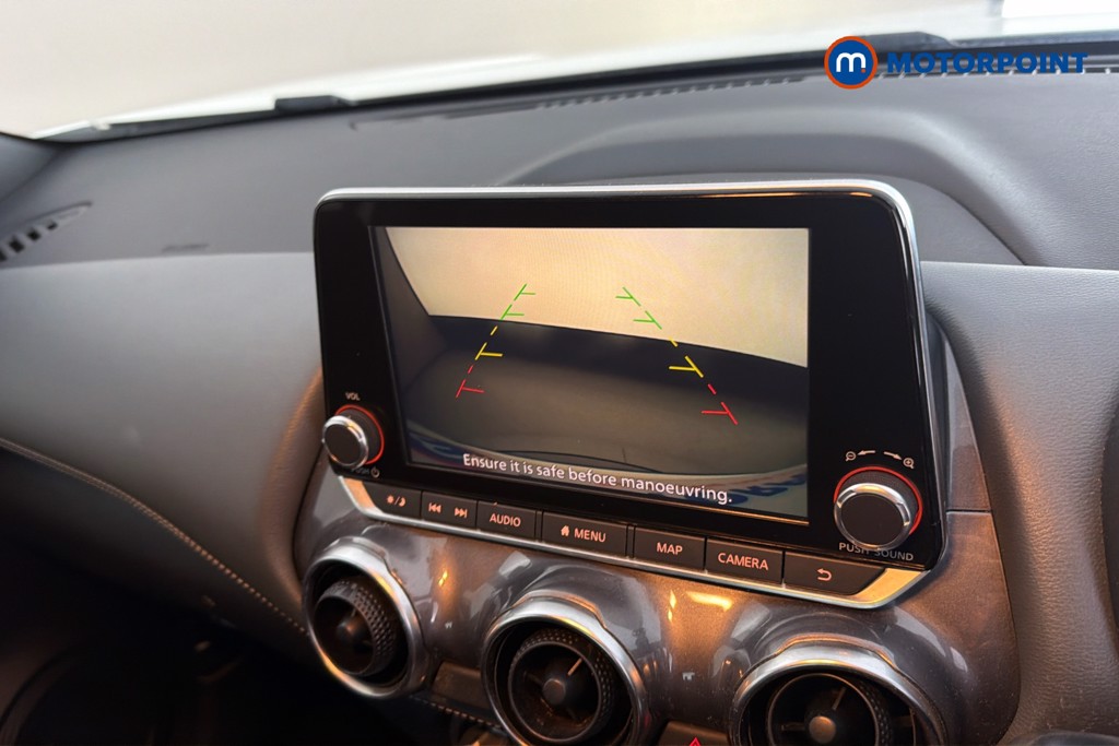 Nissan Juke N-Connecta Manual Petrol SUV - Stock Number (1664025) - 13th supplementary image