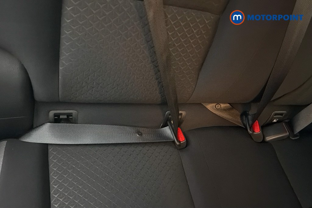 Nissan Juke N-Connecta Manual Petrol SUV - Stock Number (1664025) - 29th supplementary image