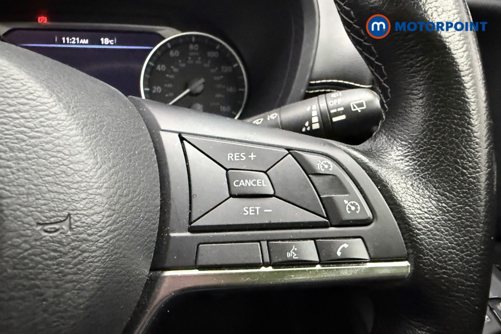 Nissan Juke N-Connecta Manual Petrol SUV - Stock Number (1664254) - 15th supplementary image