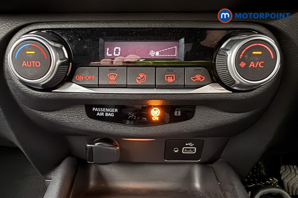 Nissan Juke N-Connecta Manual Petrol SUV - Stock Number (1664254) - 16th supplementary image