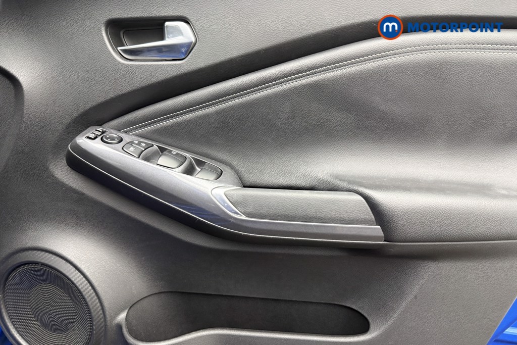 Nissan Juke N-Connecta Manual Petrol SUV - Stock Number (1664254) - 18th supplementary image