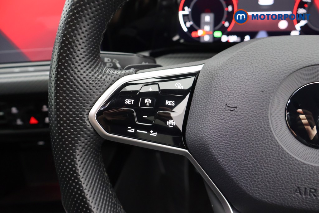Volkswagen Golf R-Line Automatic Diesel Estate - Stock Number (1665009) - 6th supplementary image