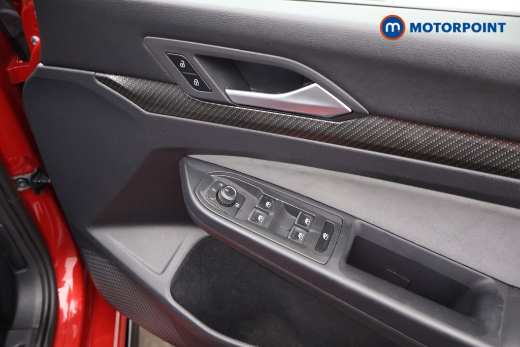 Volkswagen Golf R-Line Automatic Diesel Estate - Stock Number (1665009) - 20th supplementary image