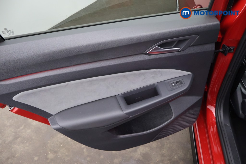 Volkswagen Golf R-Line Automatic Diesel Estate - Stock Number (1665009) - 27th supplementary image