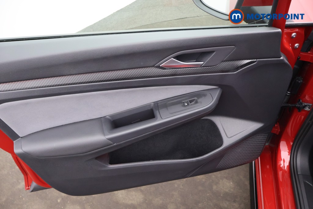 Volkswagen Golf R-Line Automatic Diesel Estate - Stock Number (1665009) - 29th supplementary image