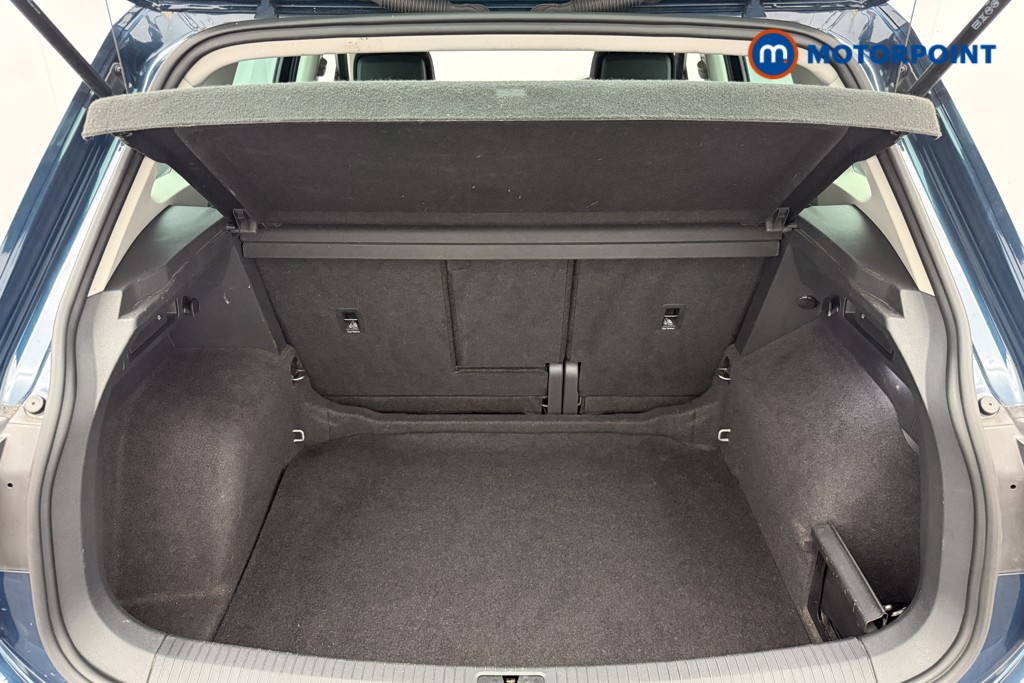 Volkswagen Tiguan Life Automatic Petrol SUV - Stock Number (1665399) - 23rd supplementary image