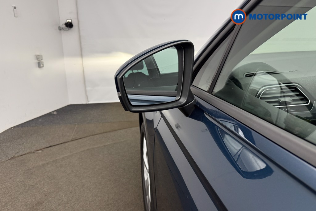Volkswagen Tiguan Life Automatic Petrol SUV - Stock Number (1665399) - 30th supplementary image
