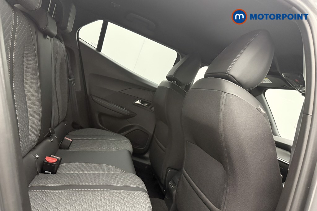 Peugeot 2008 Allure Manual Petrol SUV - Stock Number (1665929) - 8th supplementary image