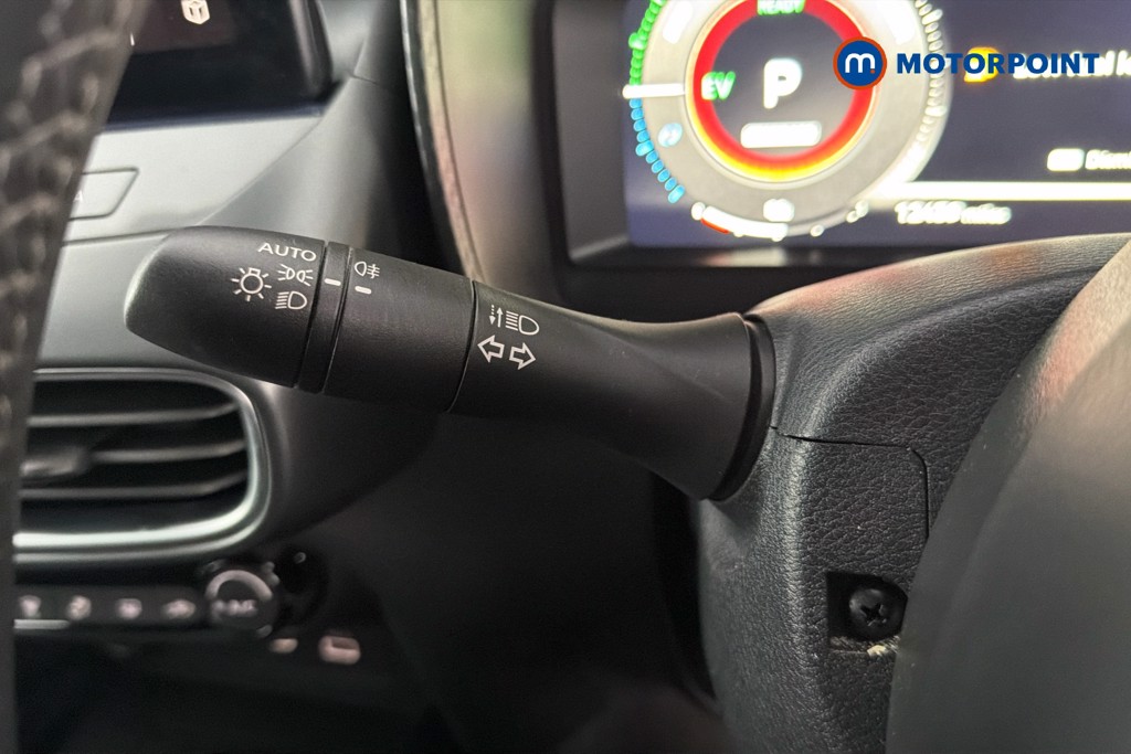 Nissan Juke N-Connecta Automatic Petrol-Electric Hybrid SUV - Stock Number (1666049) - 6th supplementary image