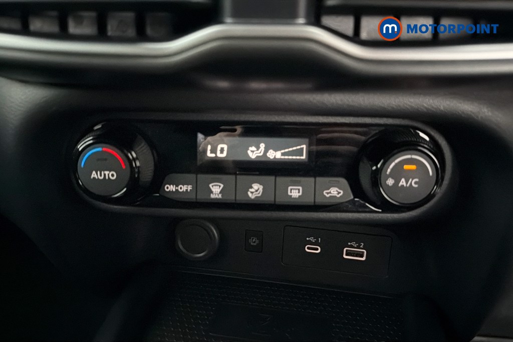Nissan Juke N-Connecta Automatic Petrol-Electric Hybrid SUV - Stock Number (1666049) - 12th supplementary image