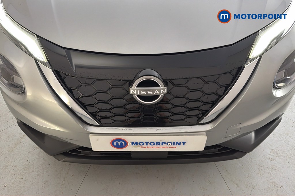 Nissan Juke N-Connecta Automatic Petrol-Electric Hybrid SUV - Stock Number (1666049) - 45th supplementary image