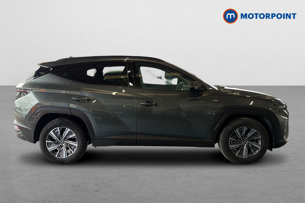 Hyundai Tucson Se Connect Automatic Petrol SUV - Stock Number (1666132) - Passenger side