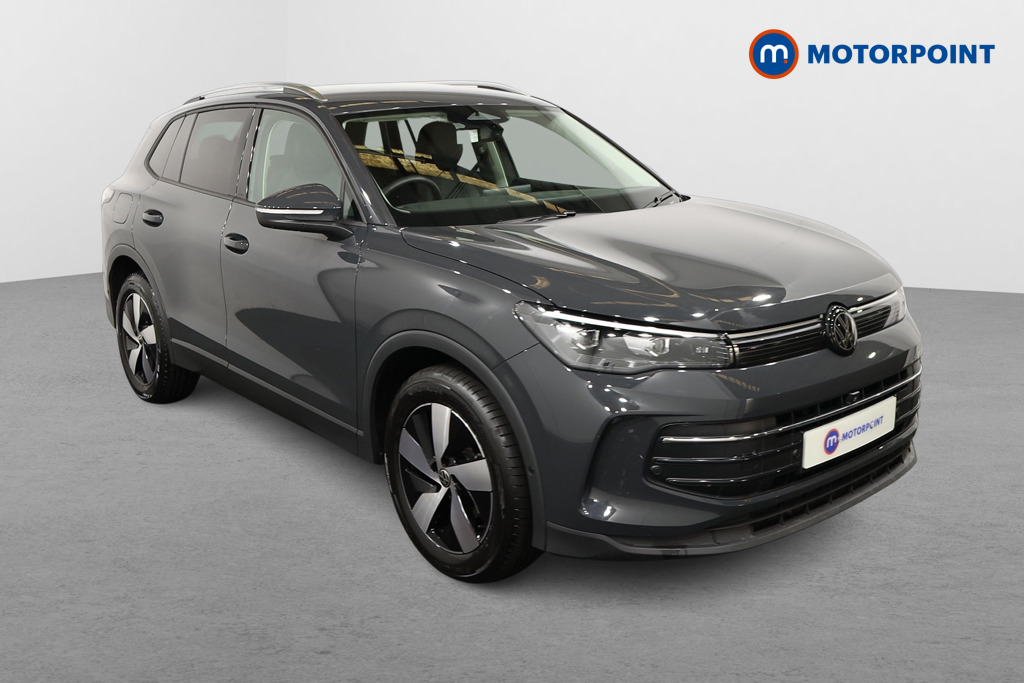 Volkswagen Tiguan Match Automatic Petrol SUV - Stock Number (1666334) - Drivers side front corner