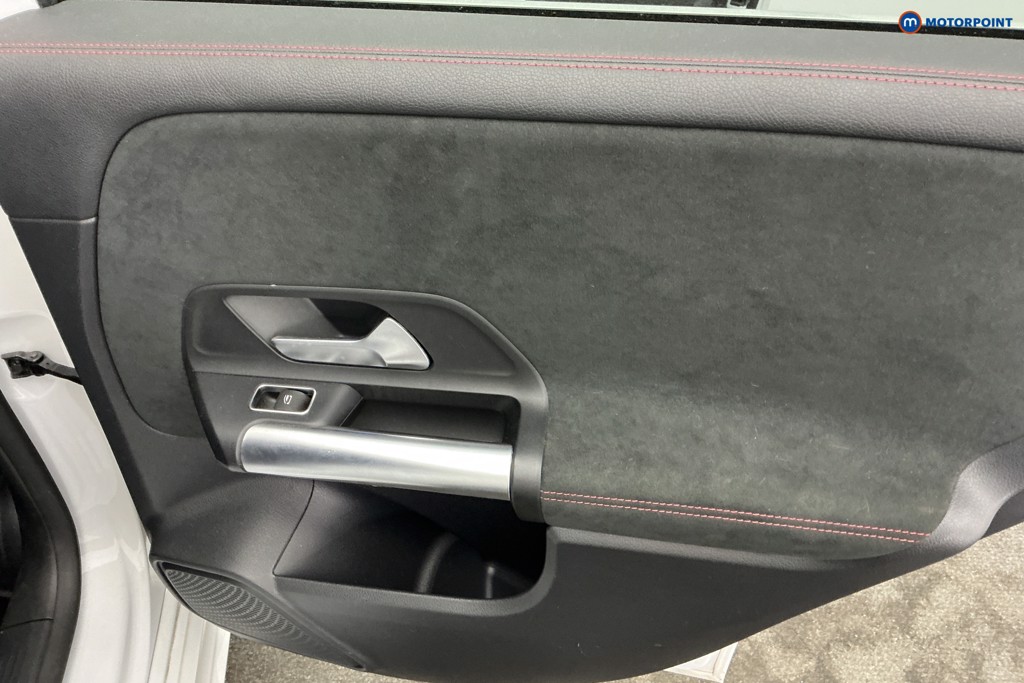 Mercedes-Benz B Class Amg Line Automatic Petrol Hatchback - Stock Number (1666382) - 25th supplementary image