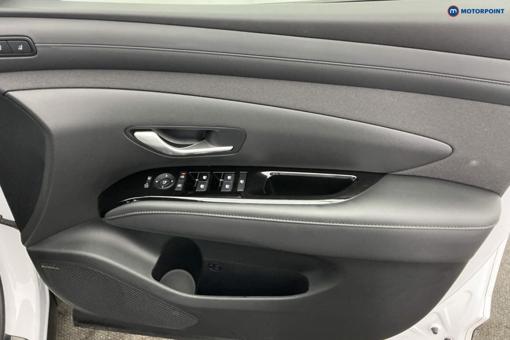 Hyundai Tucson Ultimate Automatic Petrol Plug-In Hybrid SUV - Stock Number (1666415) - 23rd supplementary image