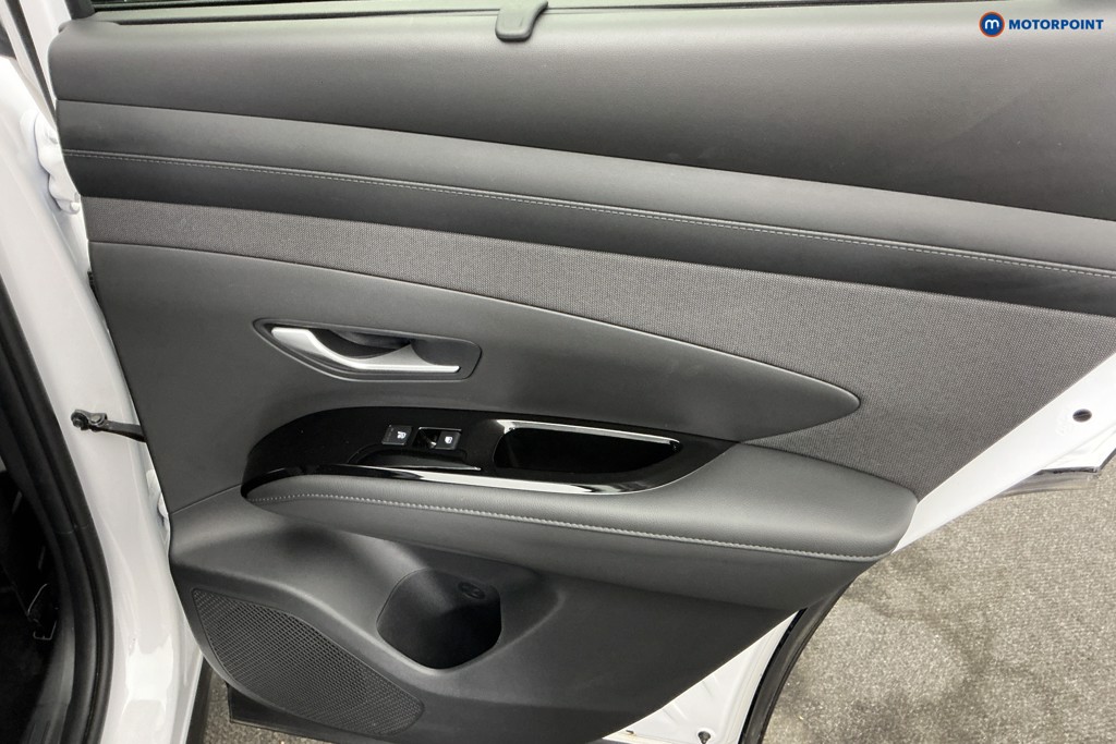 Hyundai Tucson Ultimate Automatic Petrol Plug-In Hybrid SUV - Stock Number (1666415) - 25th supplementary image
