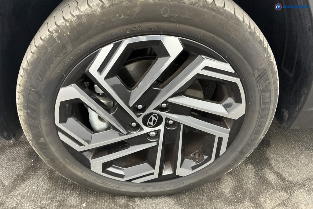 Hyundai Tucson Ultimate Automatic Petrol Plug-In Hybrid SUV - Stock Number (1666415) - 34th supplementary image