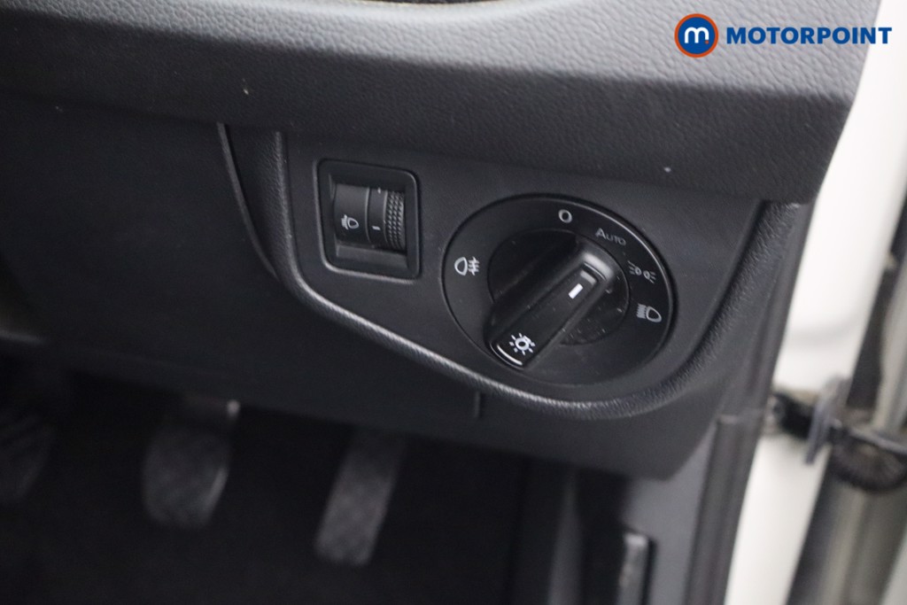 Volkswagen Polo Life Manual Petrol Hatchback - Stock Number (1667013) - 12th supplementary image